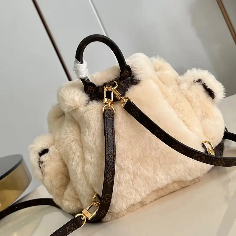 LV Bags 2411YA0291