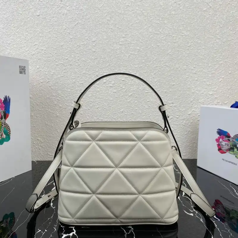 Fashionrep Prada Bags 2012SH0022