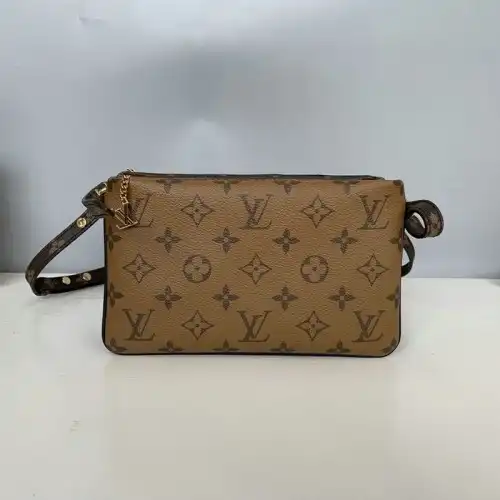 LV Bags 2012SH0026