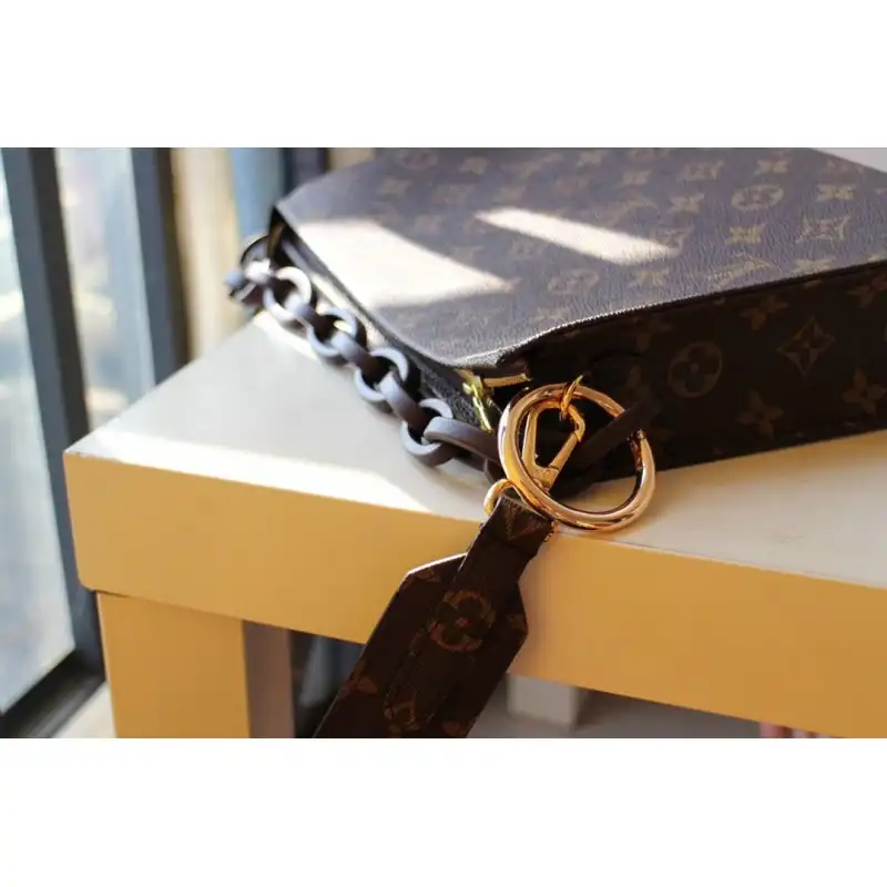 LV Bags 2012SH0034