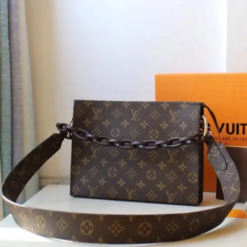 LV Bags 2012SH0034