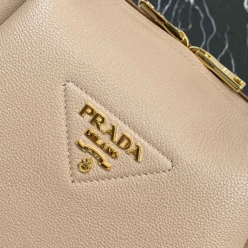 Prada Bags 2012SH0043