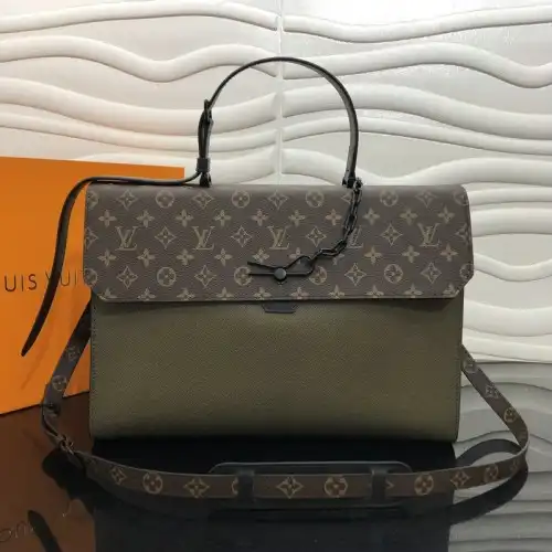 LV Bags 2012SH0053