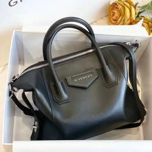 Givenchy Bags 2012SH0181