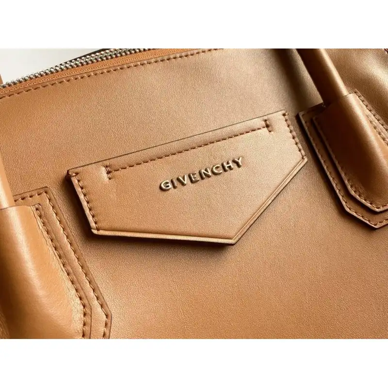 Brother Sam Yupoo Givenchy Bags 2012SH0184