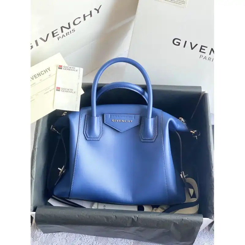 Fashionrep Givenchy Bags 2012SH0187