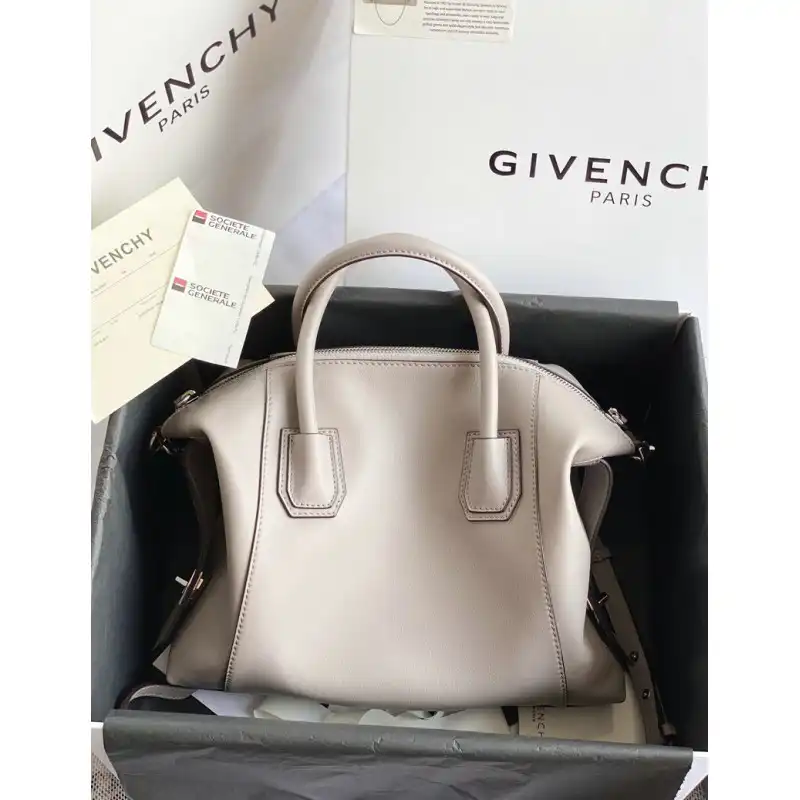 Official FashionRep Givenchy Bags 2012SH0193