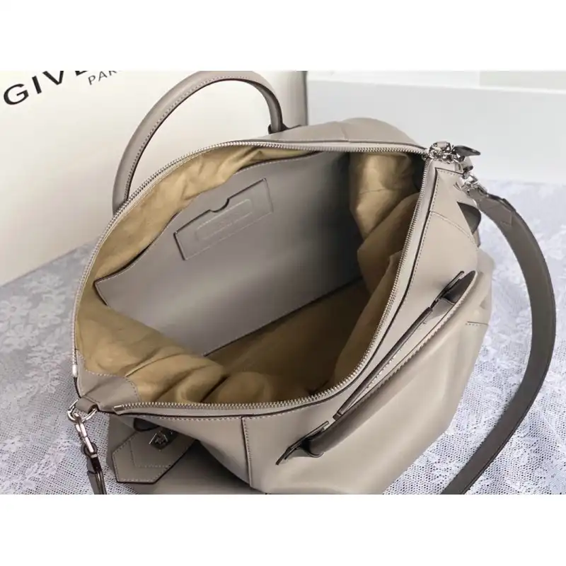 Givenchy Bags 2012SH0194