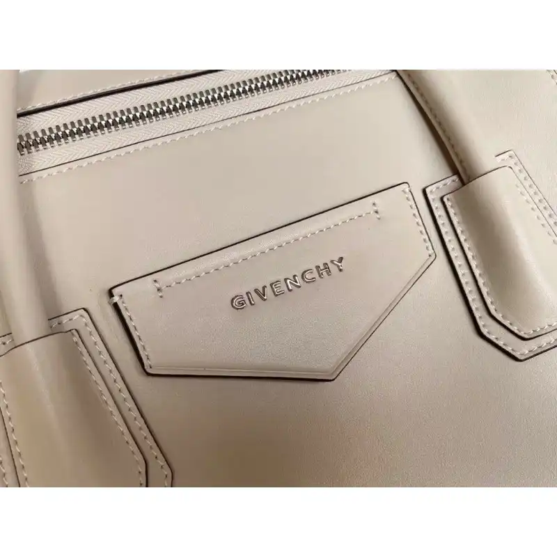 Brother Sam Yupoo Givenchy Bags 2012SH0196