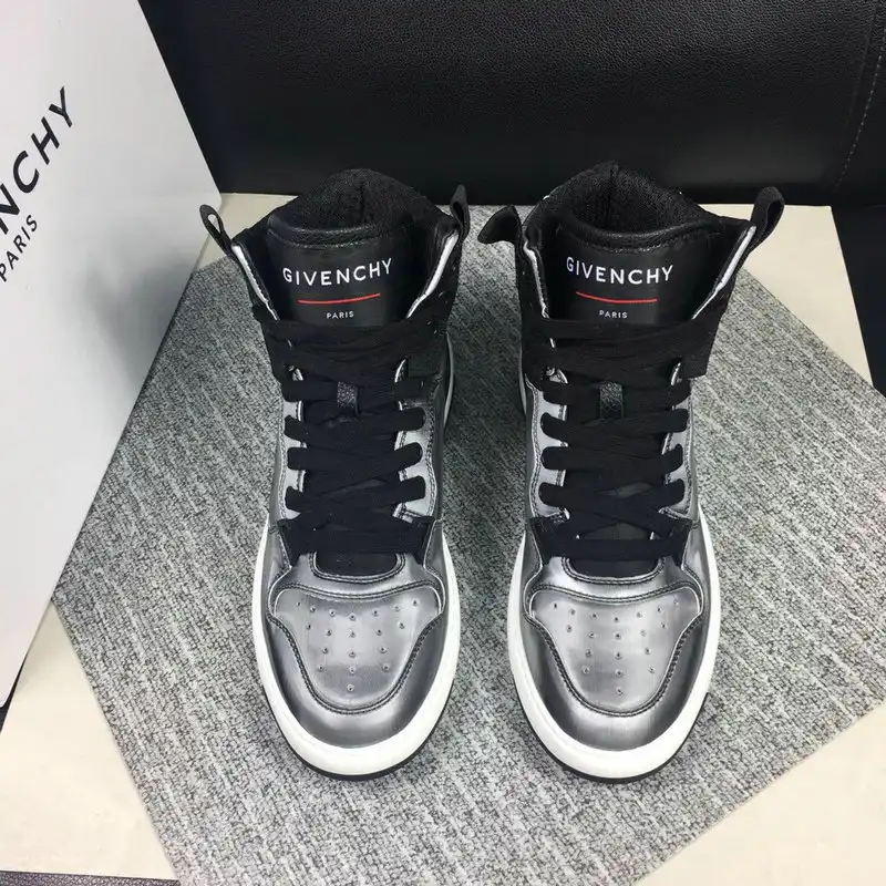 Givenchy Shoes 20SH010699