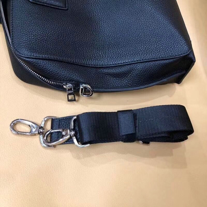 FASH Loewe Bag 20YA11002