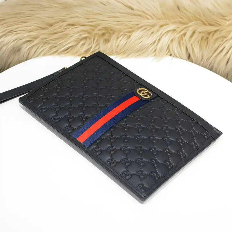 FASH Gucci Bag 20YA11012