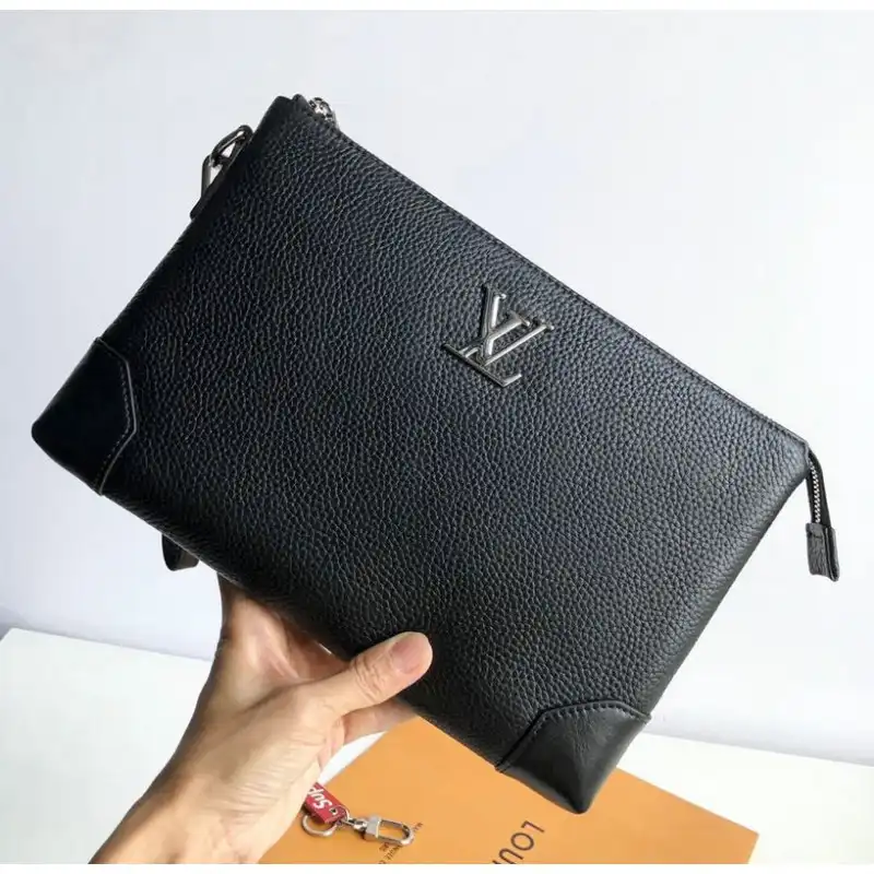 LV Bag 20YA11036