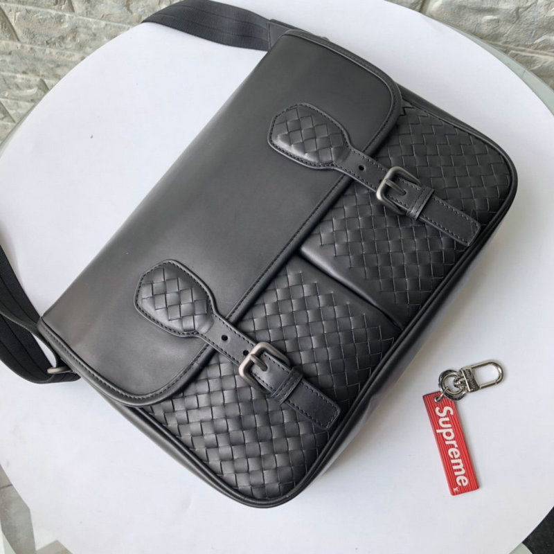 FASH Bottega Veneta Bag 20YA11037