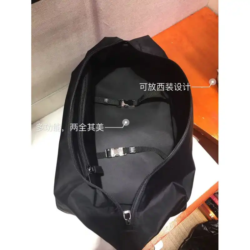 Prada Bag 20YA11040