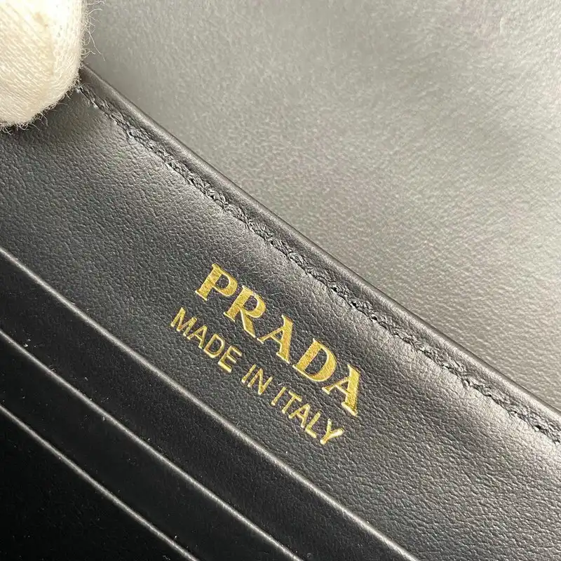 Prada Bag 20DJ11087