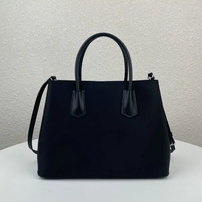 Prada Bag 20DJ11118