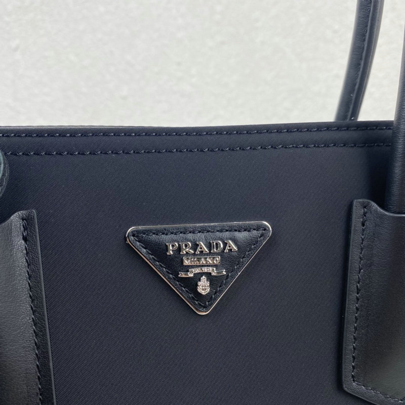 FASH Prada Bag 20DJ11118