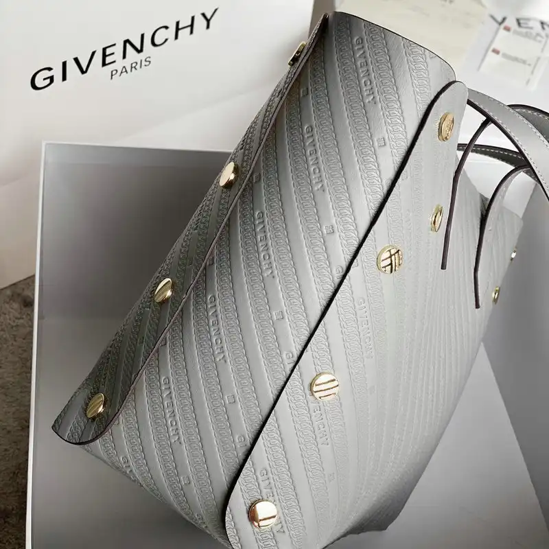 Givenchy Bag 20GV11154