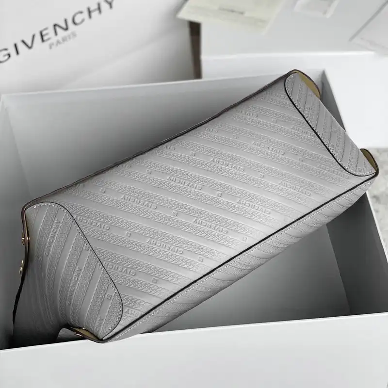 Givenchy Bag 20GV11154