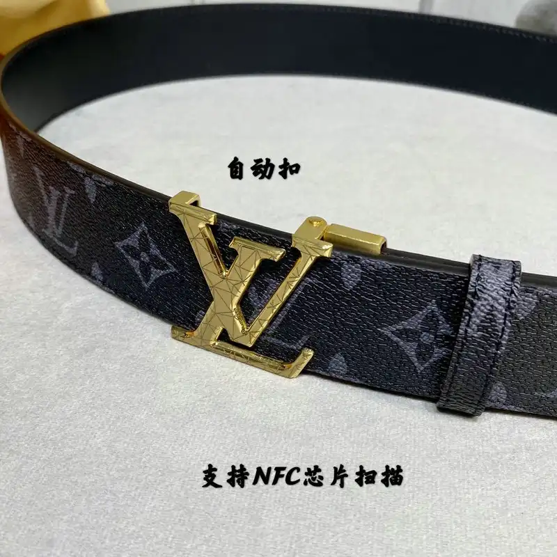 LV Belt 20XA11222