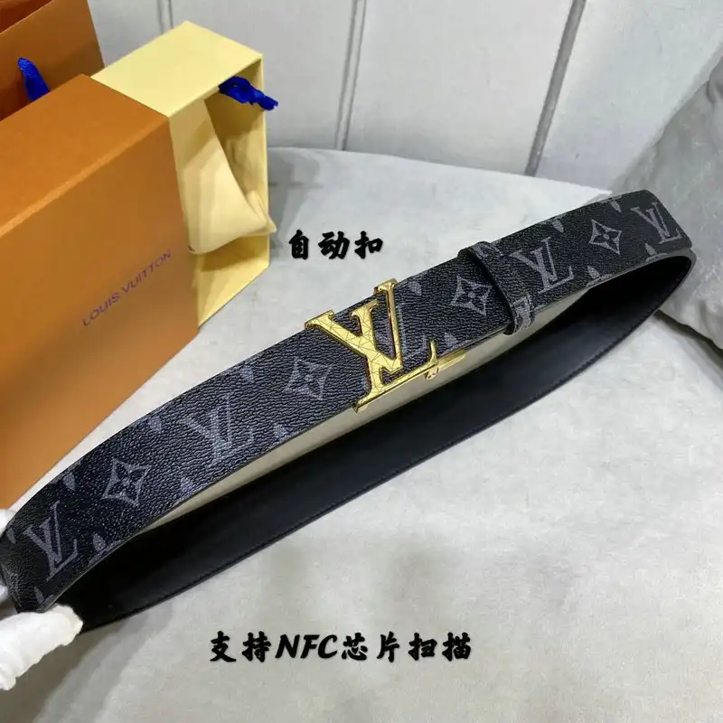 LV Belt 20XA11222