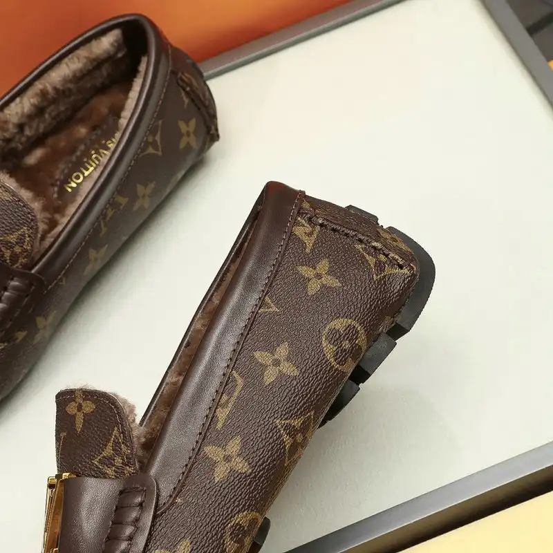 LV Shoes 2011SH0002