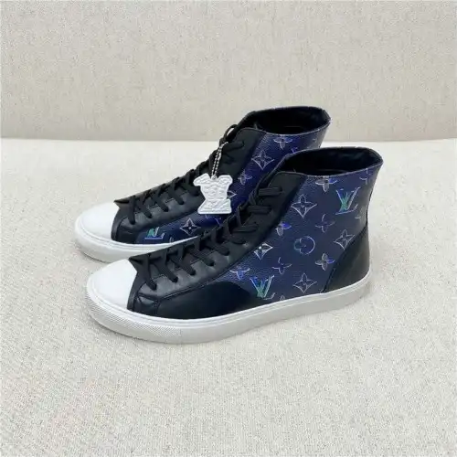 LV Shoes 2011SH0079