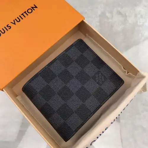 LV Bag 19HT0013