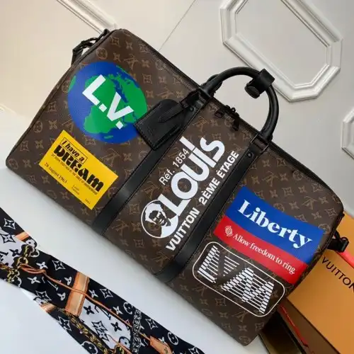 LV Bag 19HT0086