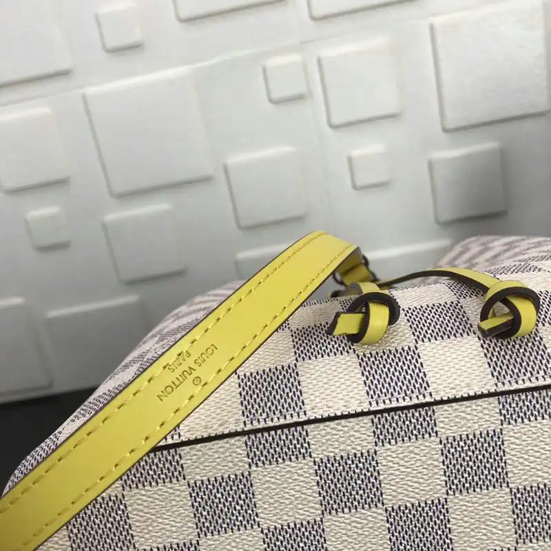 LV Bags 19T1L0003