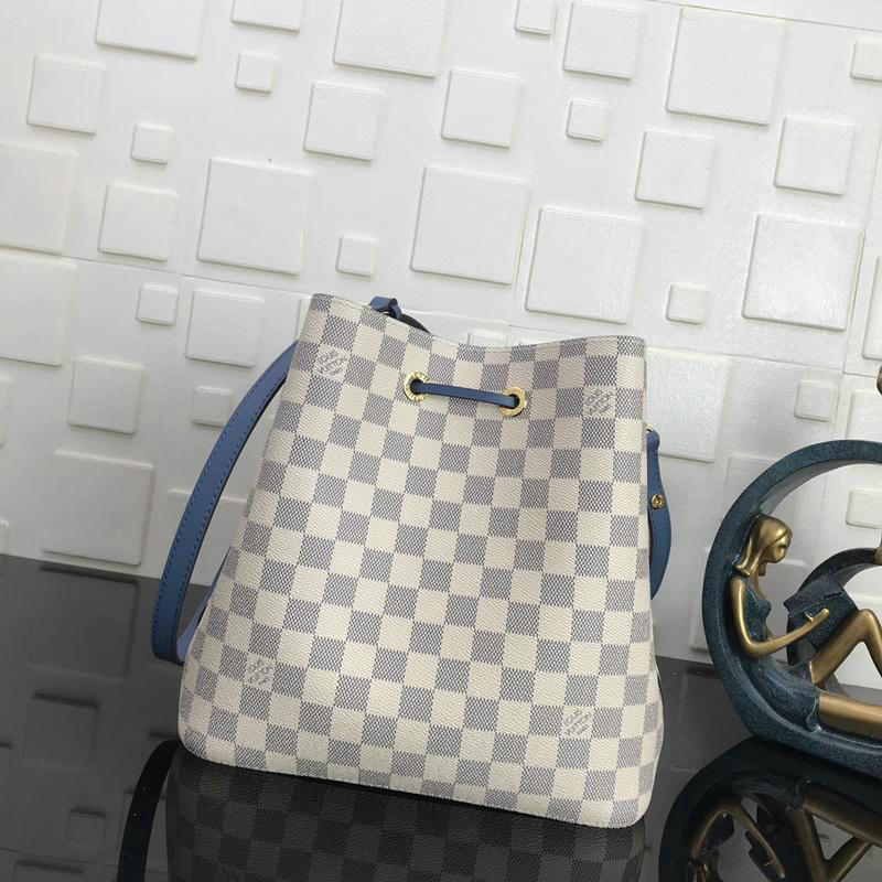 FASH LOUIS VUITTON Bags 19T1L0004