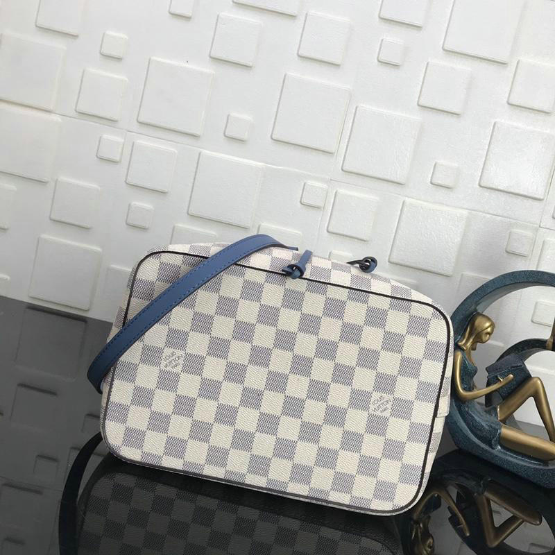 FASH LOUIS VUITTON Bags 19T1L0004