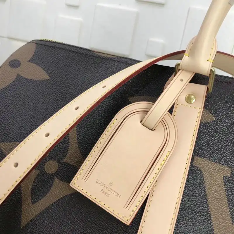 LV Bags 19T1L0005