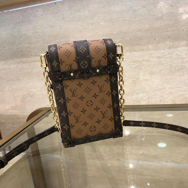 FASH LOUIS VUITTON Bags 19T1L0007