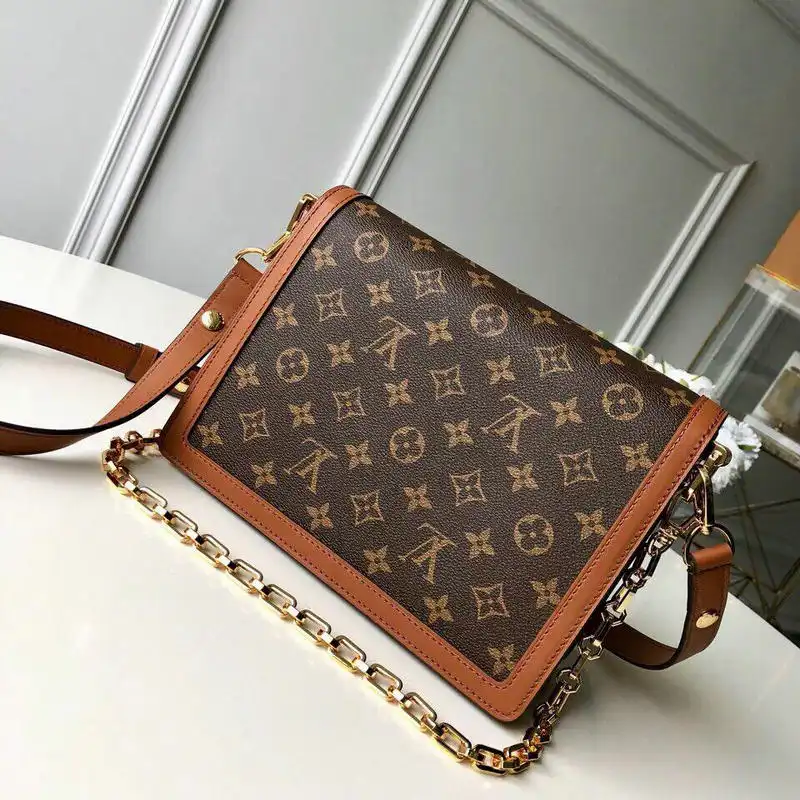 LV Bags 19T1L0010