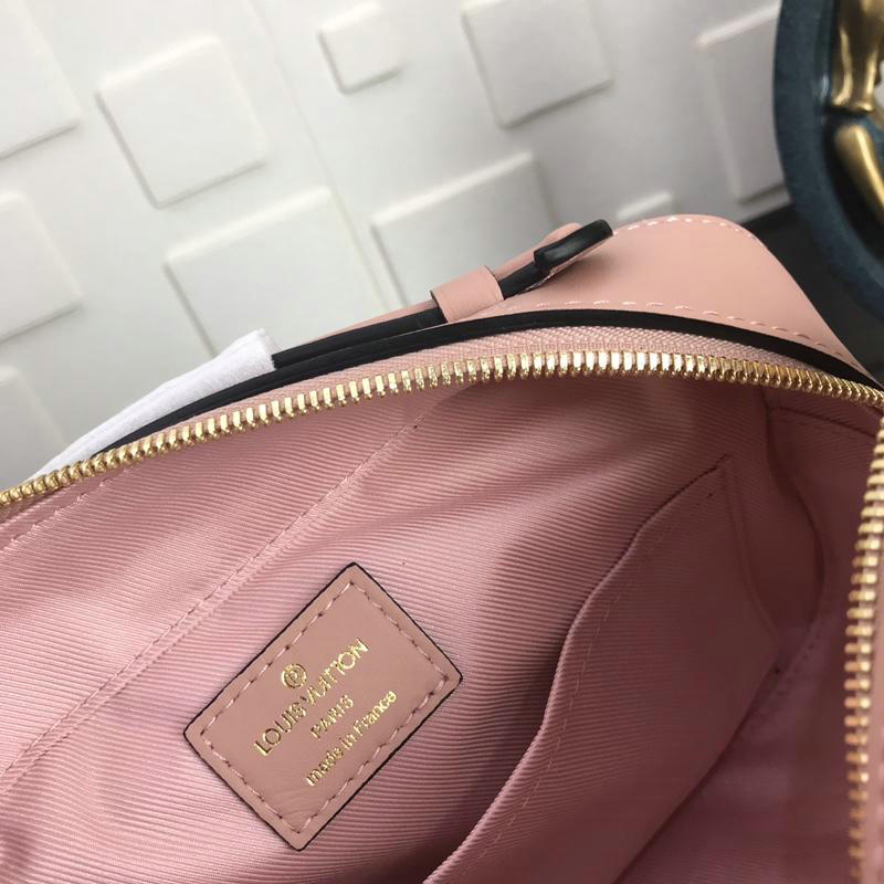 FASH LOUIS VUITTON Bags 19T1L0012