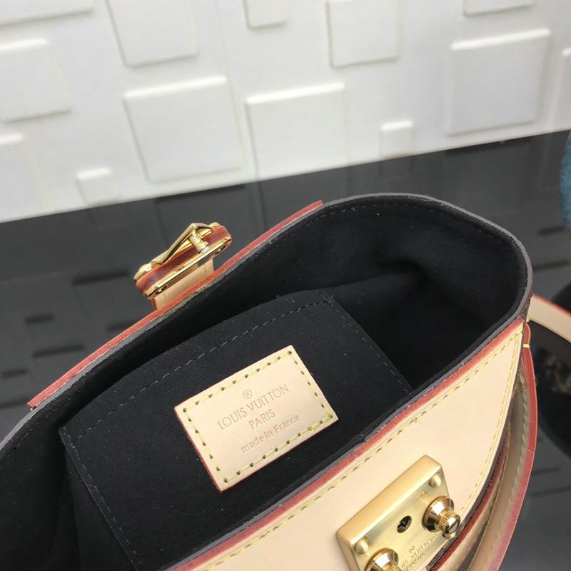 FASH LOUIS VUITTON Bags 19T1L0043