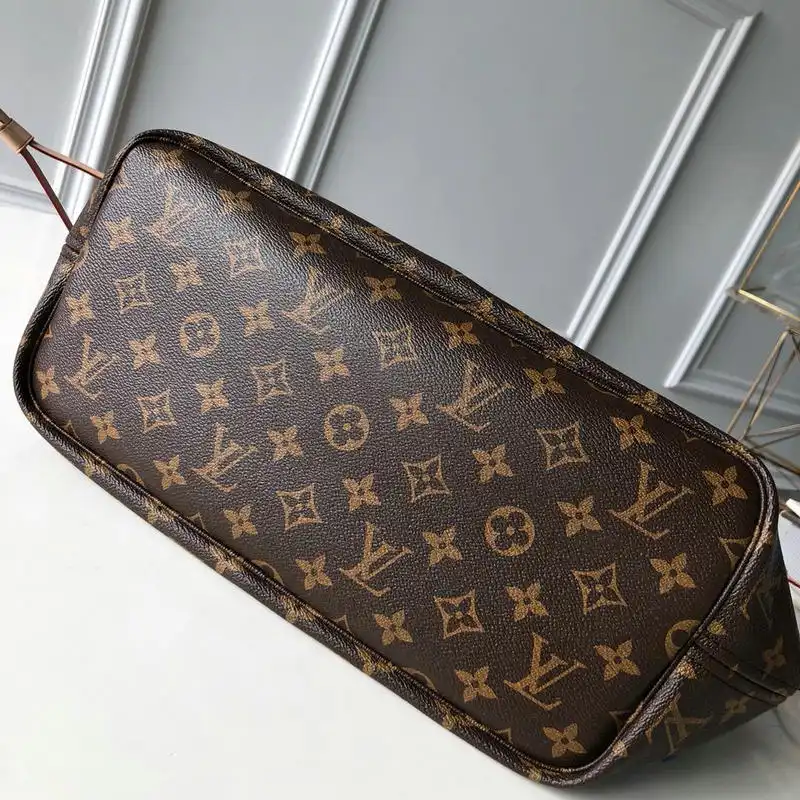 LV Bags 19T1L0044