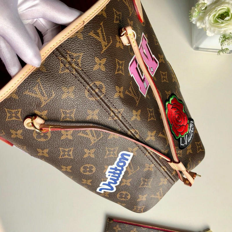 FASH LOUIS VUITTON Bags 19T1L0044