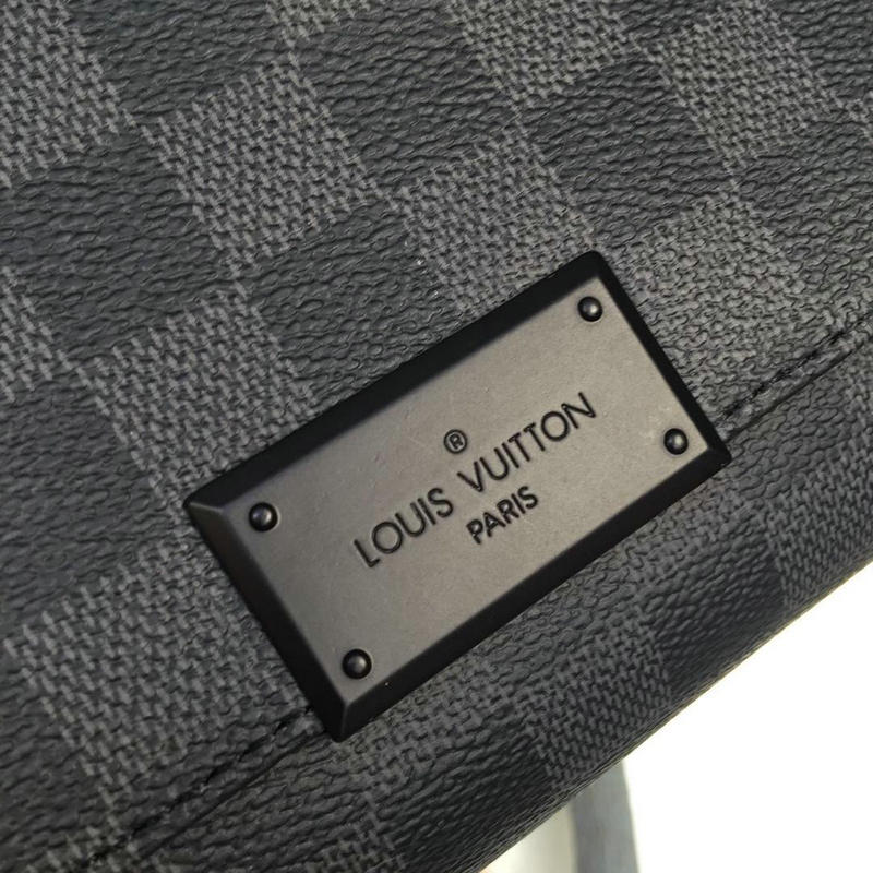 FASH LOUIS VUITTON Bags 19T1L0049