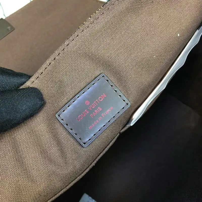 LV Bags 19T1L0050