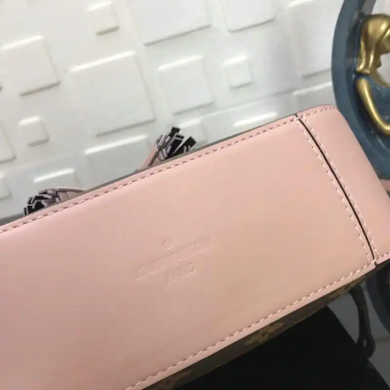 Fashionrepsfam ru LV Bags 19T1L0069