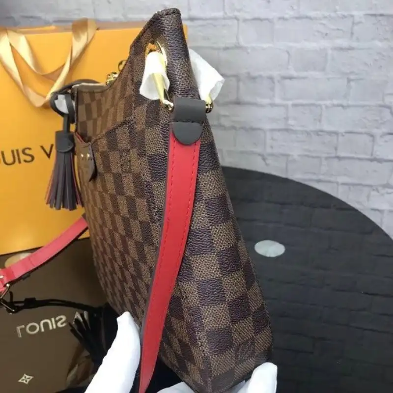 LV Bags 19T1L0071