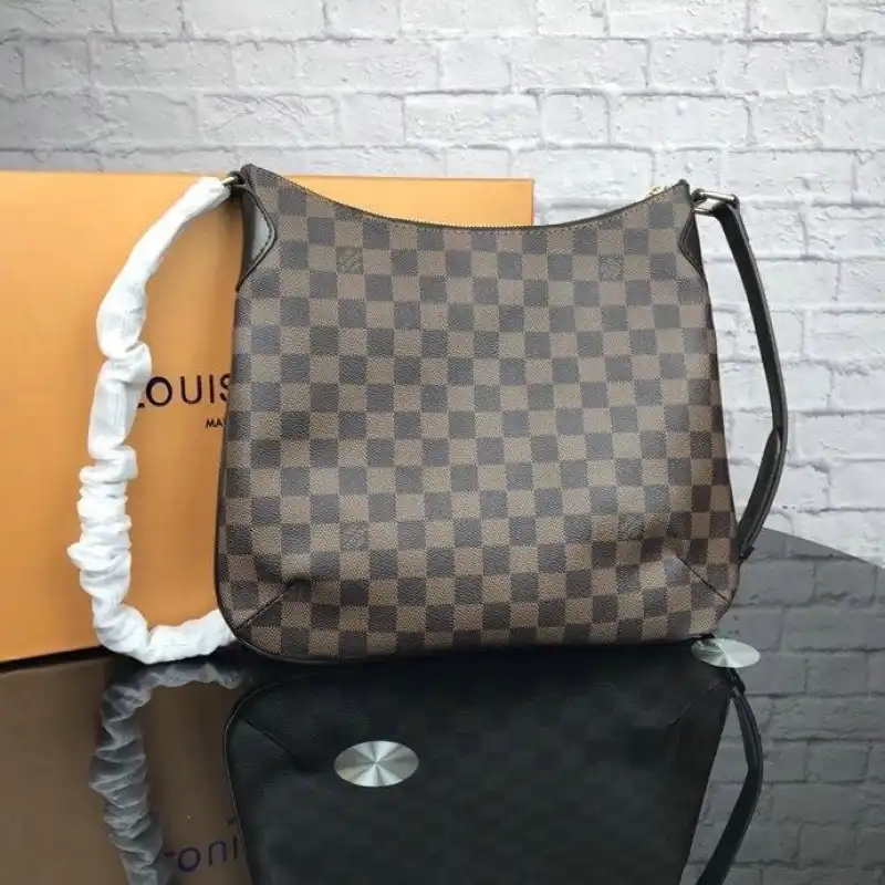 LV Bags 19T1L0072