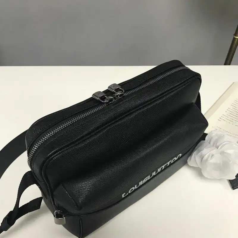 LV Bags 19T1L0079