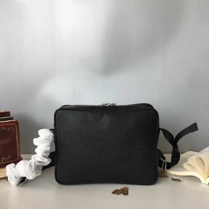 FASH LOUIS VUITTON Bags 19T1L0081