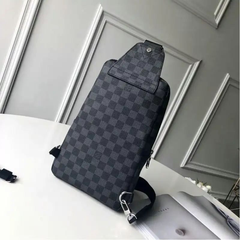 LV Bags 19T1L0089