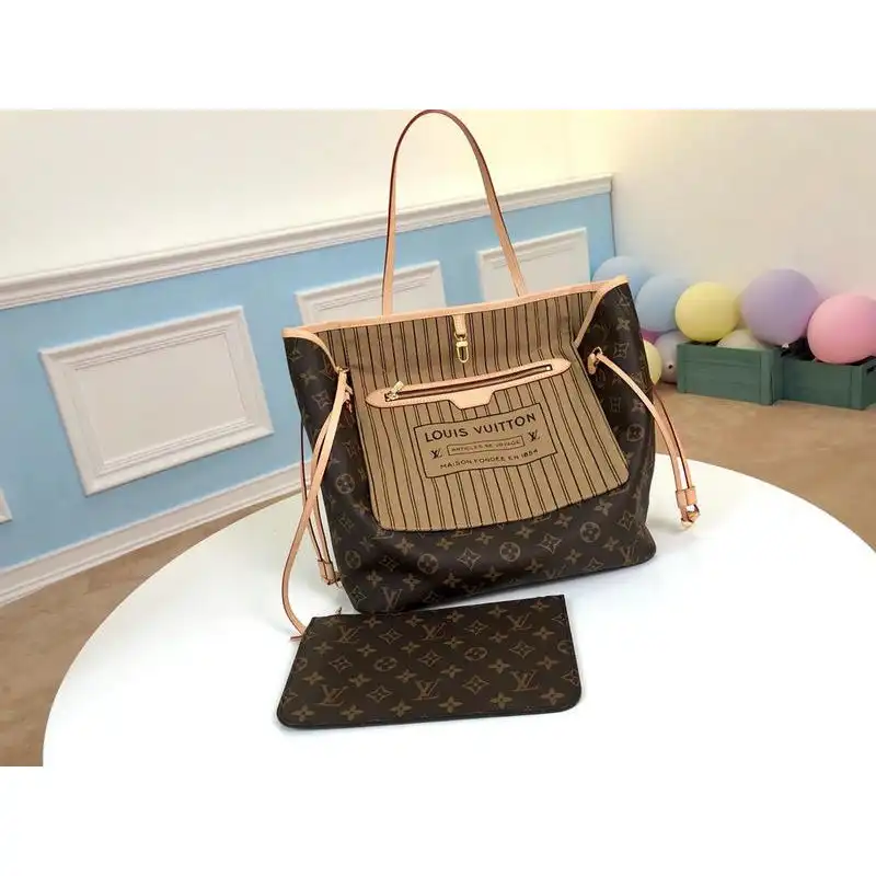 LV Bags 19T1L0100