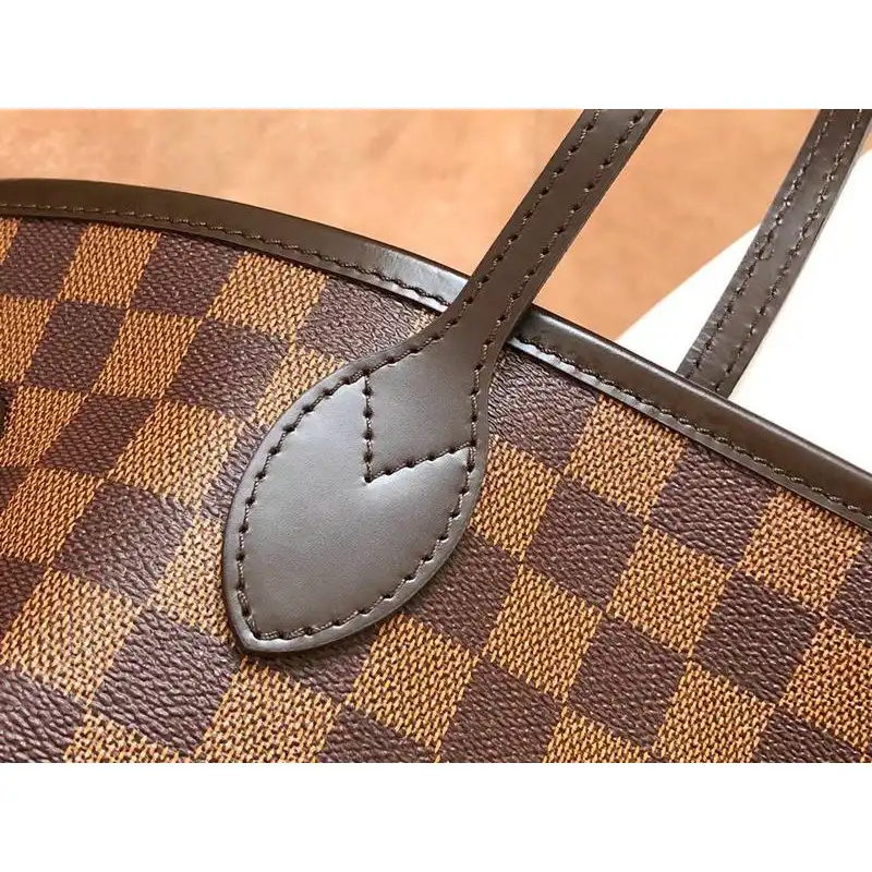 LV Bags 19T1L0101